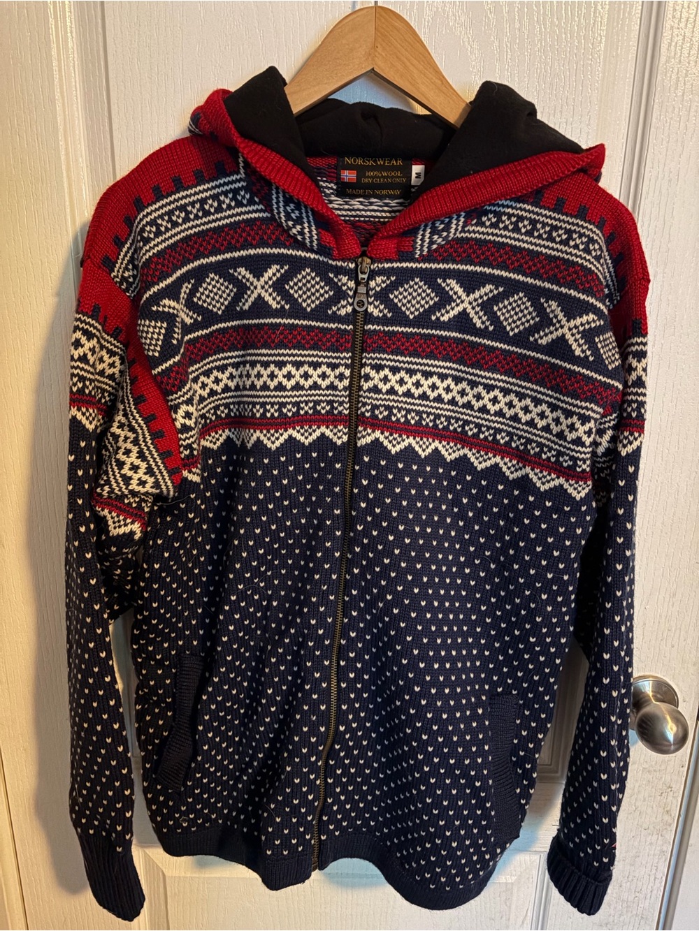 Norskwear Men's Navy and Red Zip-Up Fair Isle Sweater Hoodie 100% Wool